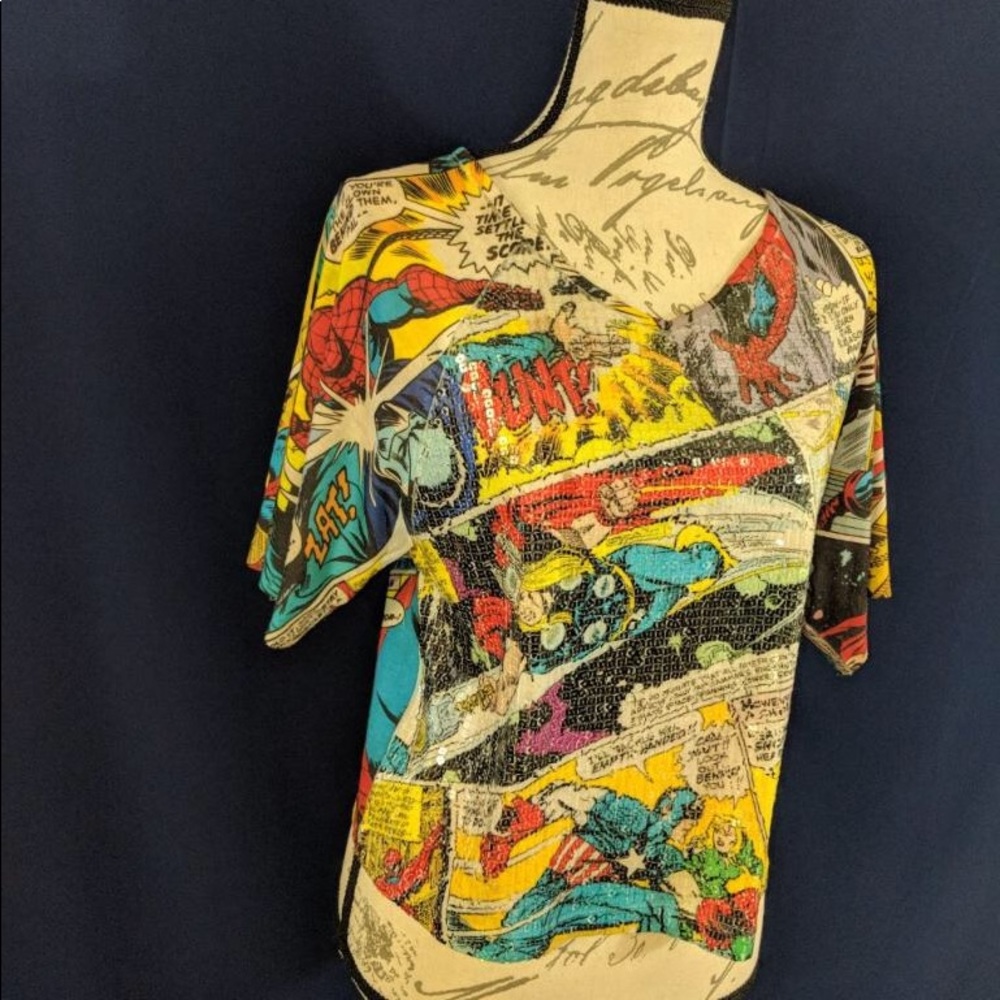 Cute marvel comic shirt